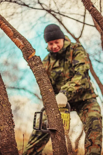 Chainsaw. — Stock Photo, Image