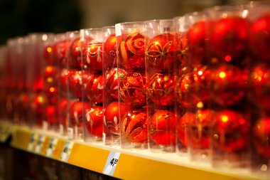 Kırmızı Noel baubles satışı