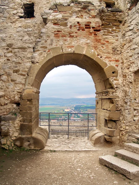 Outlook da rovinato Spissky Castle — Foto Stock