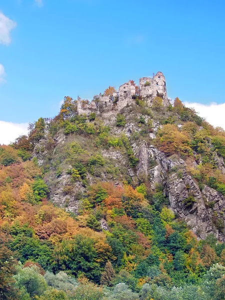 Starhrad Strecno castle in autumn — Stock Photo, Image