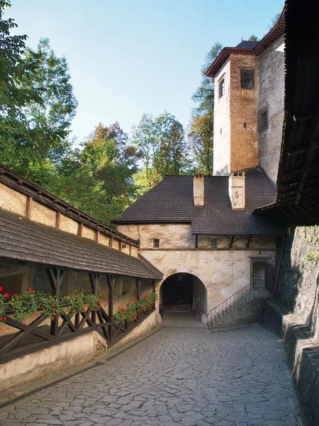 Cancello principale del Castello di Orava, Slovacchia — Foto Stock