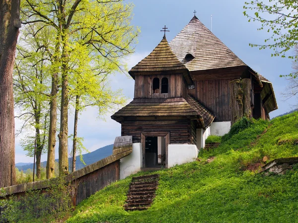 Igreja rara da UNESCO em Lestiny, Eslováquia — Fotografia de Stock