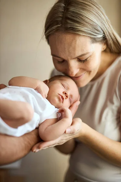 Close Happy Young Mother Holding Head Newborn Baby Kissing Her — 스톡 사진