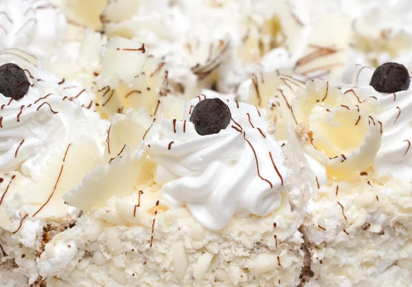 Cake with White Whipped Cream — Stock Photo, Image