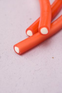 üç kırmızı şeker