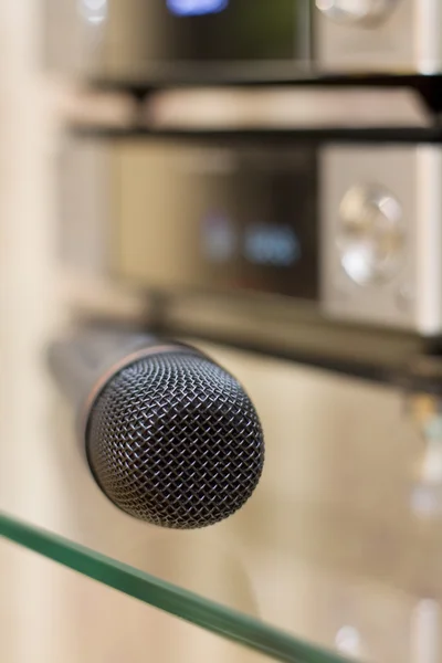 Microphone on Glass Shelf — Stock Photo, Image