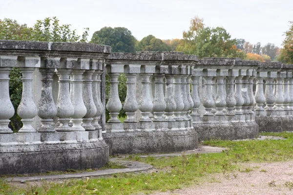 Old Balustrade in the Park — Stock Photo, Image