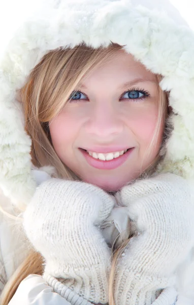 Télen nő portréja — Stock Fotó