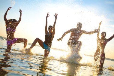 Gençler papty sea resort doğum