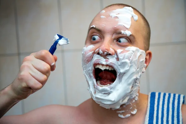 Hombre en el baño — Foto de Stock