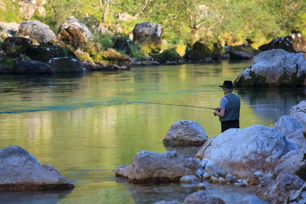 Fisherman in the Soca river, Slovenia — Stock Photo, Image