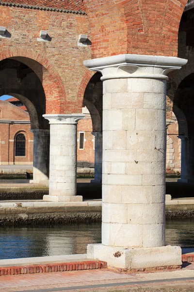 Arsenale kolumner i Venedig — Stockfoto