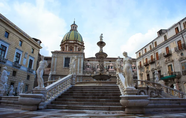 Fontana delle vergogne Palermo — Stok fotoğraf