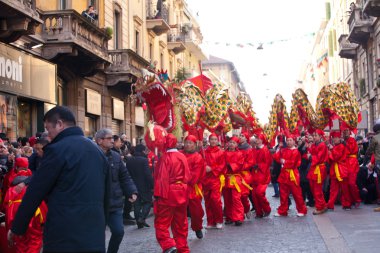 Çin yeni yılı geçit Milano