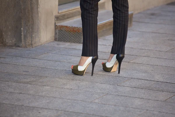 Chaussures femme avec talon — Photo