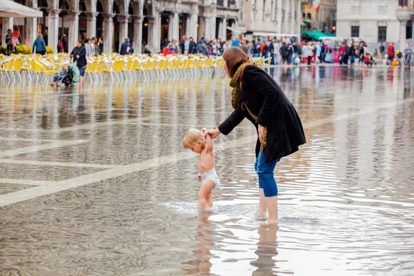 Hoog water in Venetië — Stockfoto