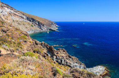 pantelleria içinde Grotta calda