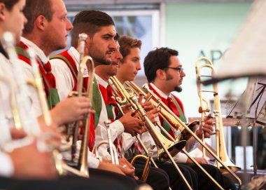 konser