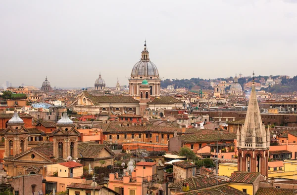Рим от Pincio — стоковое фото