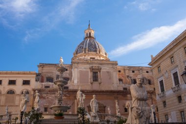 Fontana delle vergogne Palermo