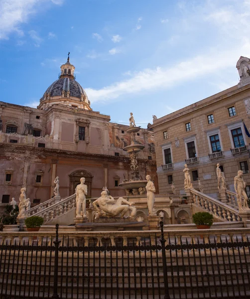 Fontana delle Vergogne en Palermo — Foto de Stock