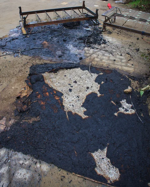 Burned bed — Stock Photo, Image