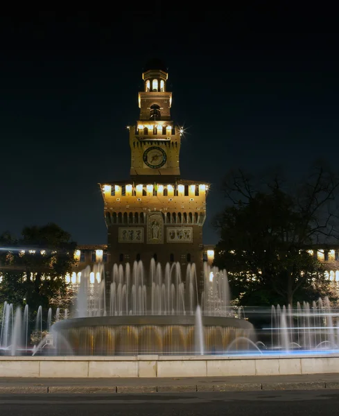 Sforzesco kastély Milánóban, Olaszország — Stock Fotó