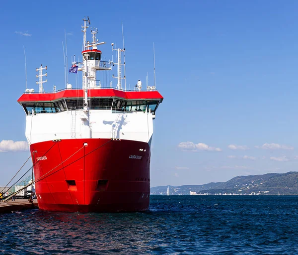 Trieste Italy October Vessel Laura Bassi Research Vessel Built 1995 — Stock Photo, Image