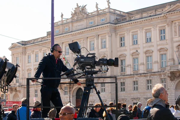 Trieste Italia Octombrie Echipajul Rai Radiotelevisione Italiana Pregătind Setul Pentru — Fotografie, imagine de stoc