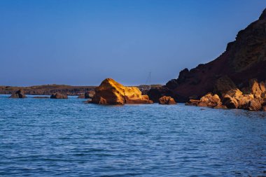 Linosa, Pelagie Adası 'nda kayalar. Sicilya