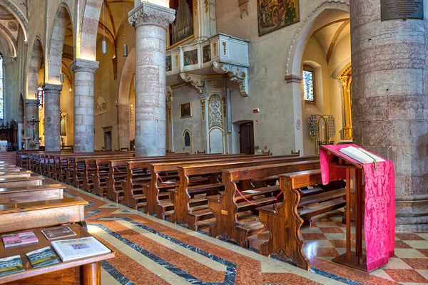 Interno Della Cattedrale Santa Maria Assunta Gemona Del Friuli — Foto Stock