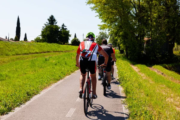 Aquileia Itálie Červen Cyklisté Horských Kolech Turistické Stezce 2021 — Stock fotografie