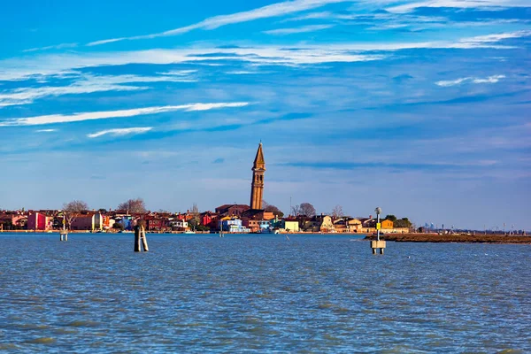 Pohled Šikmou Zvonici Kostela San Martino Ostrově Burano Benátky Itálie — Stock fotografie