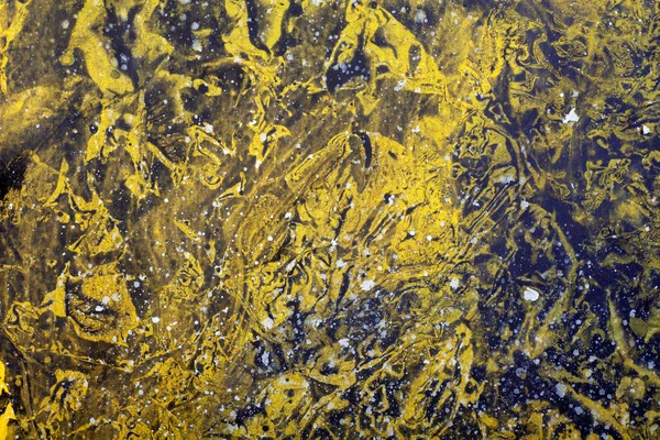 Renkli soyut resim, karışık medya. Dekorasyon ve desen mavi, gri ve sarı akrilik renklerle yapılır.