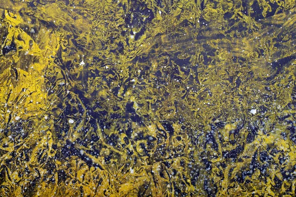 Renkli soyut resim, karışık medya. Dekorasyon ve desen mavi, gri ve sarı akrilik renklerle yapılır.