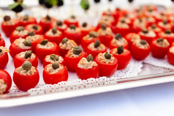 Close Appetizers Stuffed Pachino Tomatoes Tuna Sauce Capers Party — стокове фото