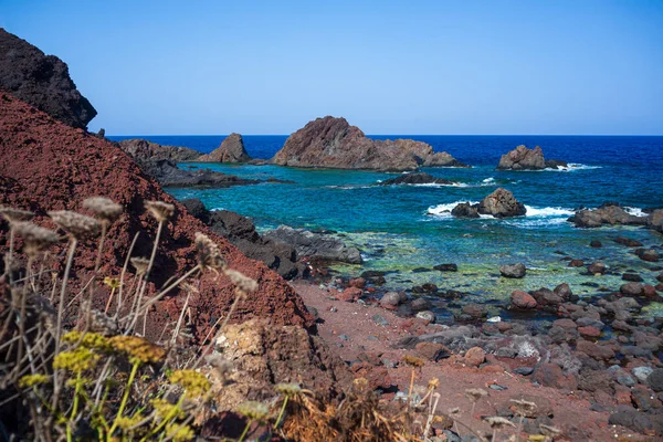 Vue Sur Plage Lave Linosa Appelée Faraglioni Sicile Italie — Photo