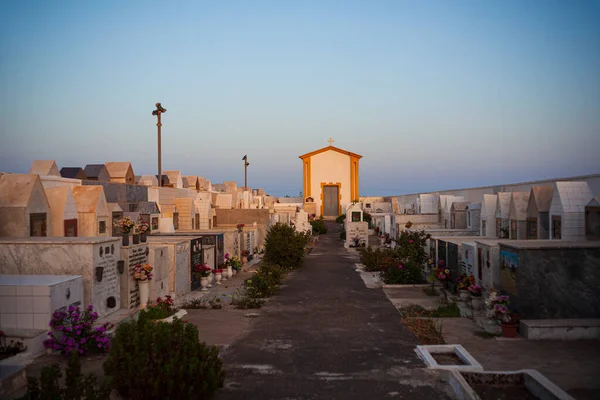 Linosa Luglio Veduta Del Cimitero Linosa Tramonto Del Luglio 2021 — Foto Stock