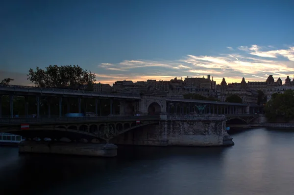 Sunset View Pont Bir Hakeim Англ Sunset View Pont Bir — стокове фото