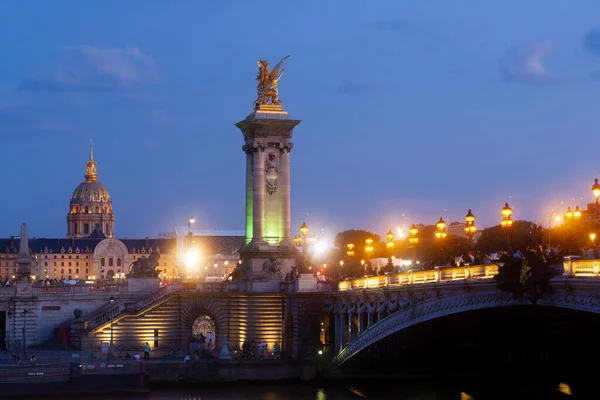 Pont Alexandre Iii Bridge Illuminated Lamp Posts Sunset View Invalides — Fotografia de Stock