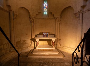 Altar in the crypt of the Saint Quitterie Church, Aire-sur-l'Adour. Nouvelle-Aquitaine, southwestern France