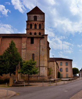 View of the Saint Quitterie Church in the town of Aire sur l'Adour, pilgrimage route to Santiago de Compostella, UNESCO World Heritage Site. New Aquitaine. France
