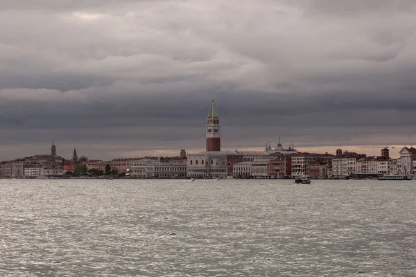 Vue Campanile Saint Marc Sur Ciel Nuageux Venise — Photo