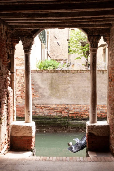 Sotoportego Sottoportego Uno Los Elementos Característicos Del Urbanismo Ciudad Venecia —  Fotos de Stock