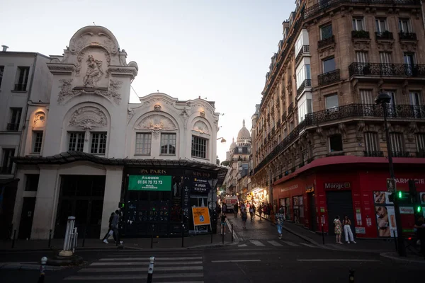 Paris França Julho Vista Pôr Sol Cénico Teatro Elysee Montmartre — Fotografia de Stock