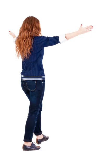 Achteraanzicht van wandelen vrouw. — Stockfoto