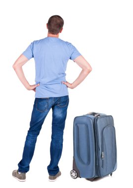 genç adam suitcas ile seyahat