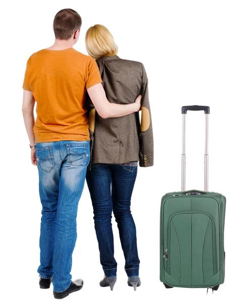 Couple traveling with suitcas — kuvapankkivalokuva