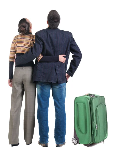 Fiatal pár bőrönddel utazik — Stock Fotó