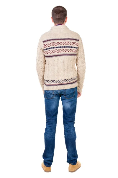 暖かいセーター探しているハンサムな男の背面図. — ストック写真
